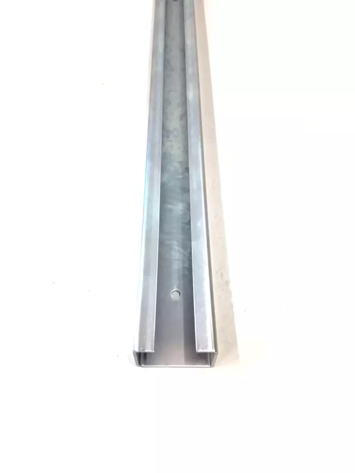 VISU seinäkisko sinkitty - Varastokalusteet - VISU4 - 1